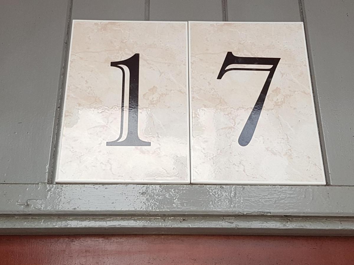17 Bridge St, 3 Bedroom Flat Aberystwyth Buitenkant foto
