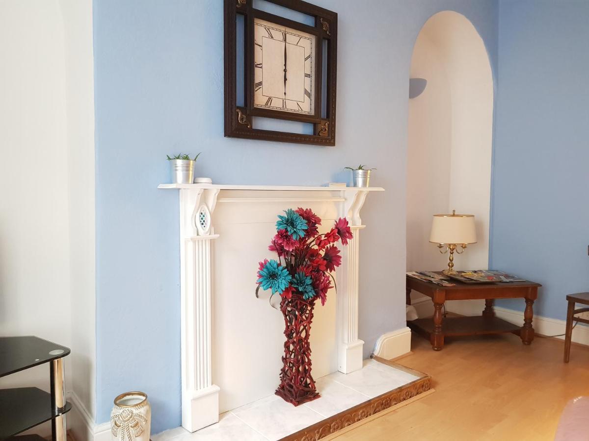 17 Bridge St, 3 Bedroom Flat Aberystwyth Buitenkant foto